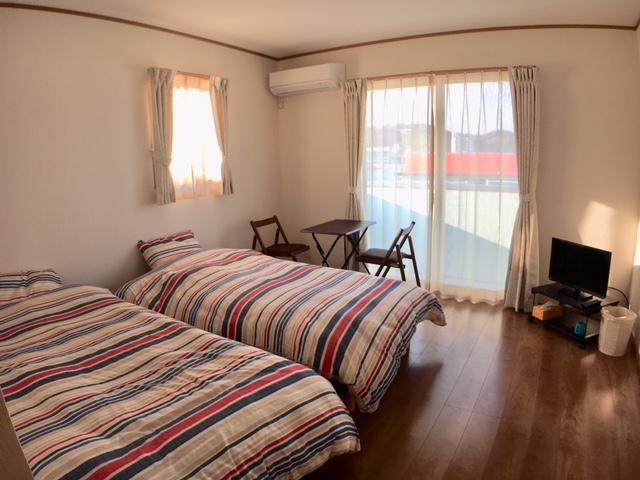 Sea Side Hostel Light House Onomichi Bagian luar foto